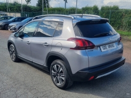 PEUGEOT 2008 photo 