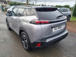 PEUGEOT 2008 photo 